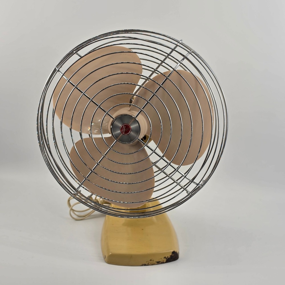 Vintage Hoover Electric Desk Fan Cream Metal Mid Century Modern MCM